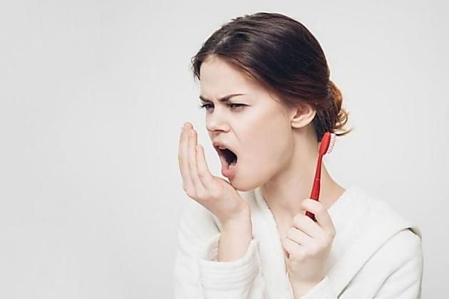 😬10 Unexpected Causes of Bad Breath — and How to Fix Them